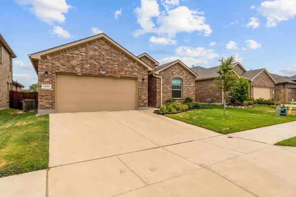 Fort Worth, TX 76179,4936 Sugarcane Lane