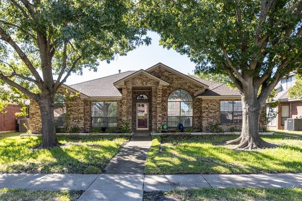 1626 Briargrove Drive, Mesquite, TX 75181