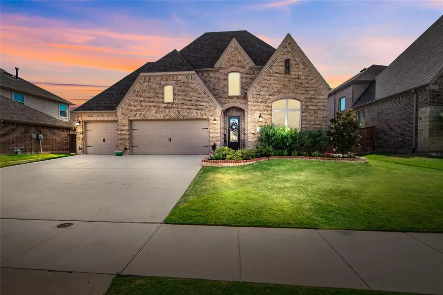 1409 Nutmeg Court, Saginaw, TX 76131