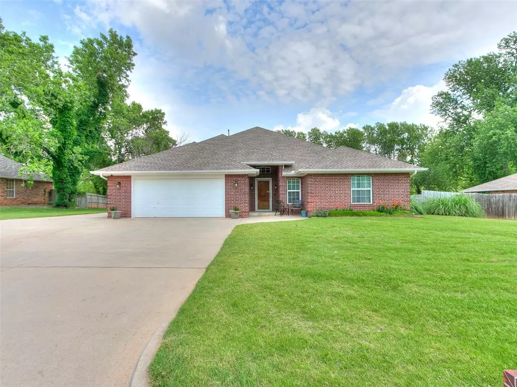 Oklahoma City, OK 73169,8004 Westwood Lane