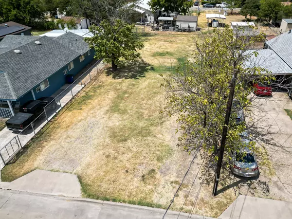 Ennis, TX 75119,304 Avenue D