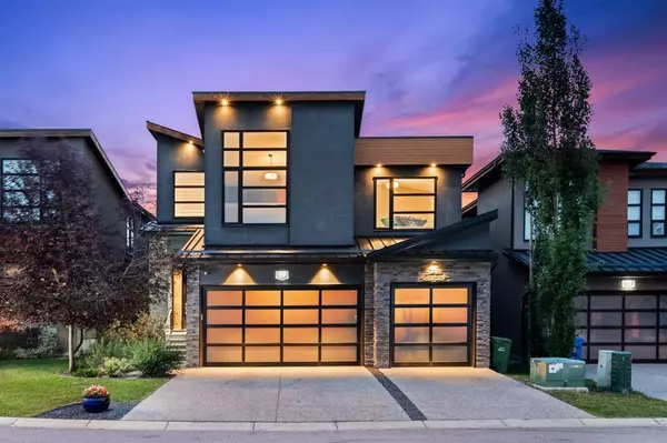 Calgary, AB T3H 0X4,69 West Point Close SW