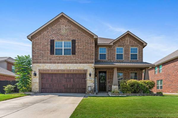 1736 Crescent Oak Street, Wylie, TX 75098