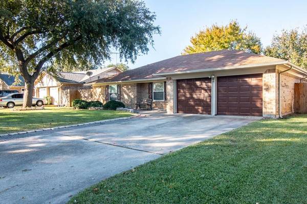 5509 Misty Meadow Drive, North Richland Hills, TX 76180