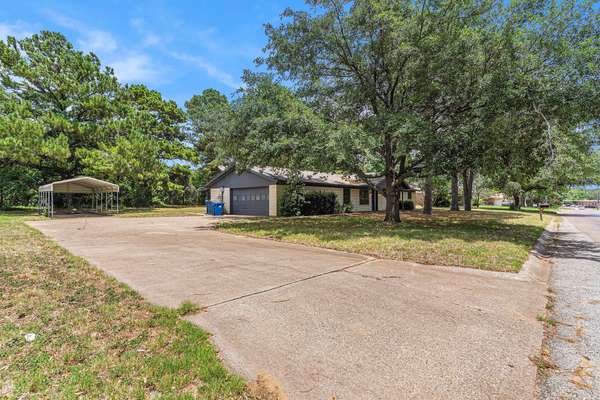 Keene, TX 76059,402 Greenbriar Avenue