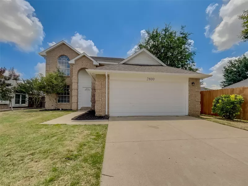 2800 Concho Trail, Fort Worth, TX 76118