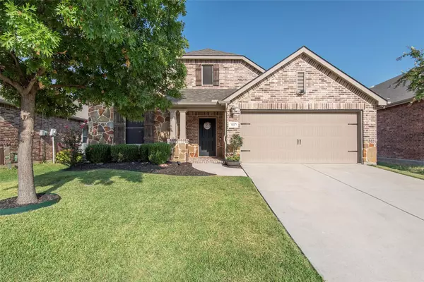 616 Hummingbird Drive, Little Elm, TX 75068