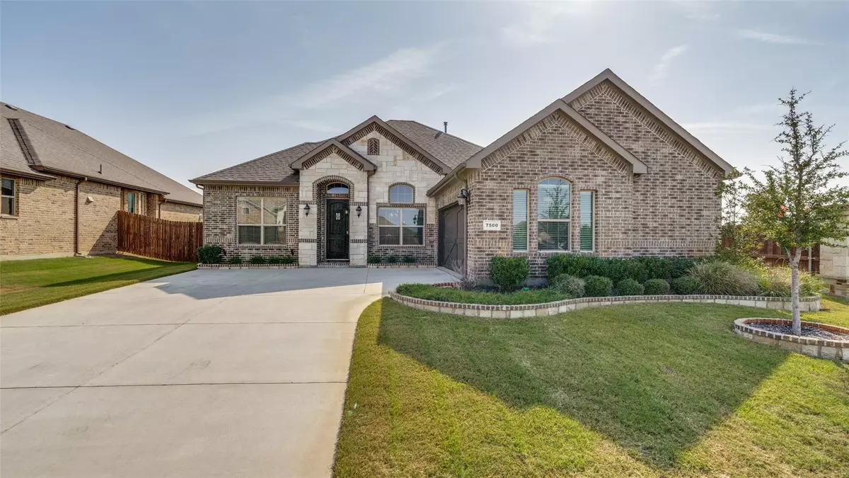 Arlington, TX 76002,7500 Longbow