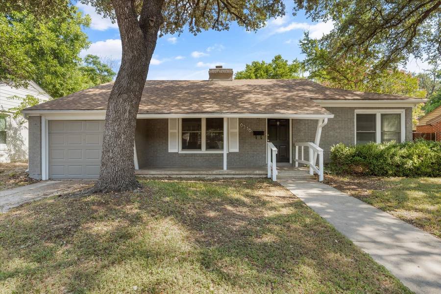 6336 Darwood Avenue, Fort Worth, TX 76116