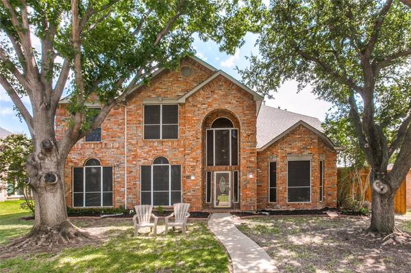 3202 Hillpark Lane, Carrollton, TX 75007