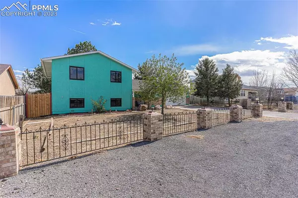 Pueblo West, CO 81007,184 E Eads DR