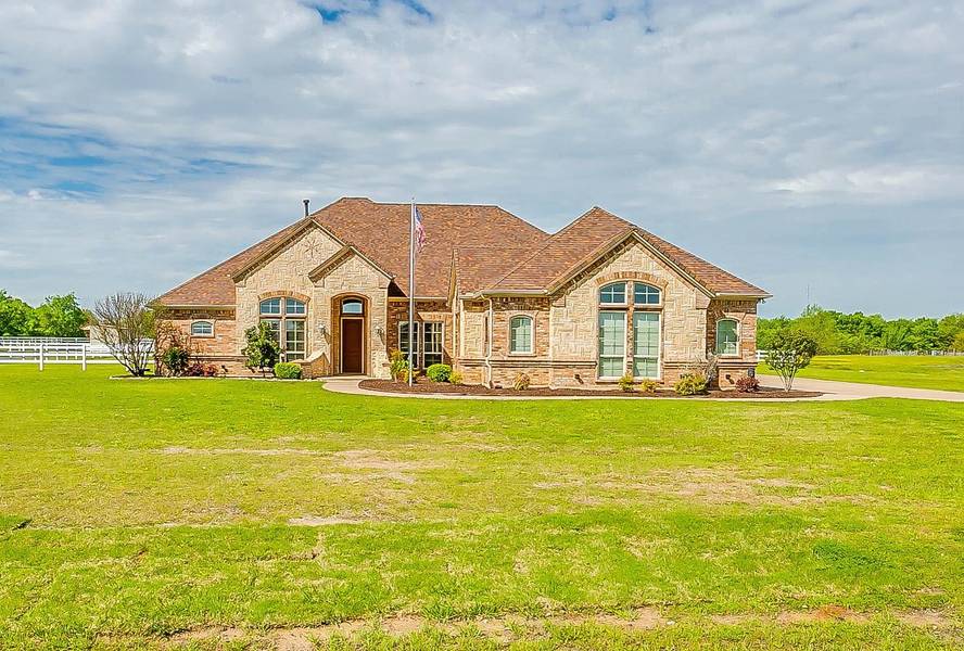 13501 Willow Creek Drive, Haslet, TX 76052