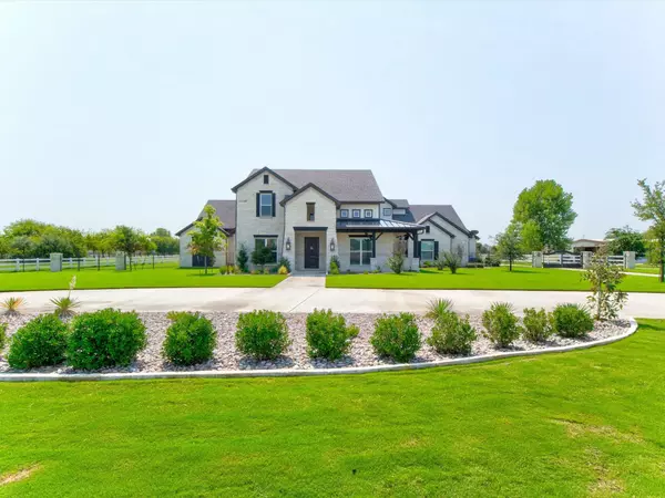 Haslet, TX 76052,2025 Greenway Crossing Drive