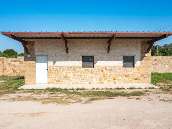 4920 Tin Top Road, Weatherford, TX 76087