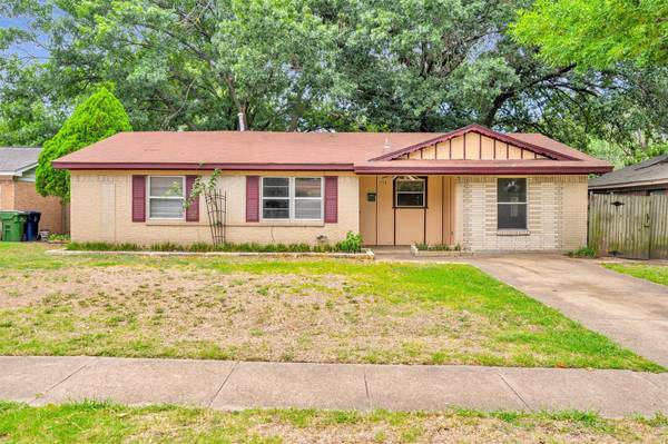 714 Pleasant Valley Road, Garland, TX 75040