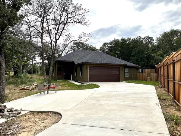 Granbury, TX 76048,3700 Lynn Lane