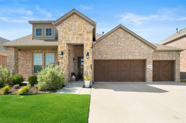 1305 Benavites Drive, Little Elm, TX 75068