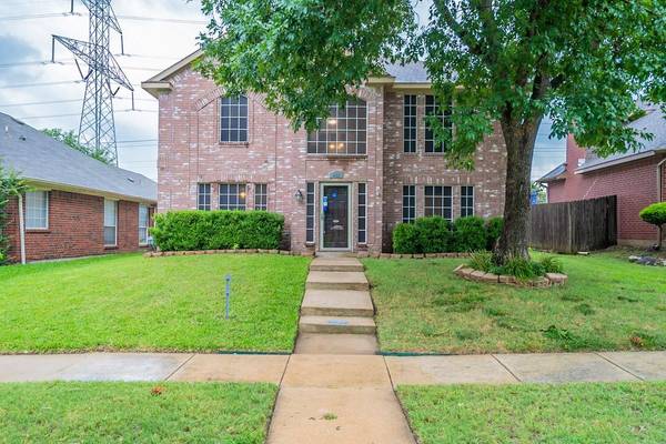 863 San Jacinto Drive, Grand Prairie, TX 75052