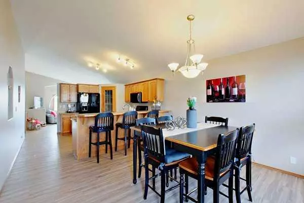 Blackfalds, AB T4M 0E1,51 Plumtree CRES