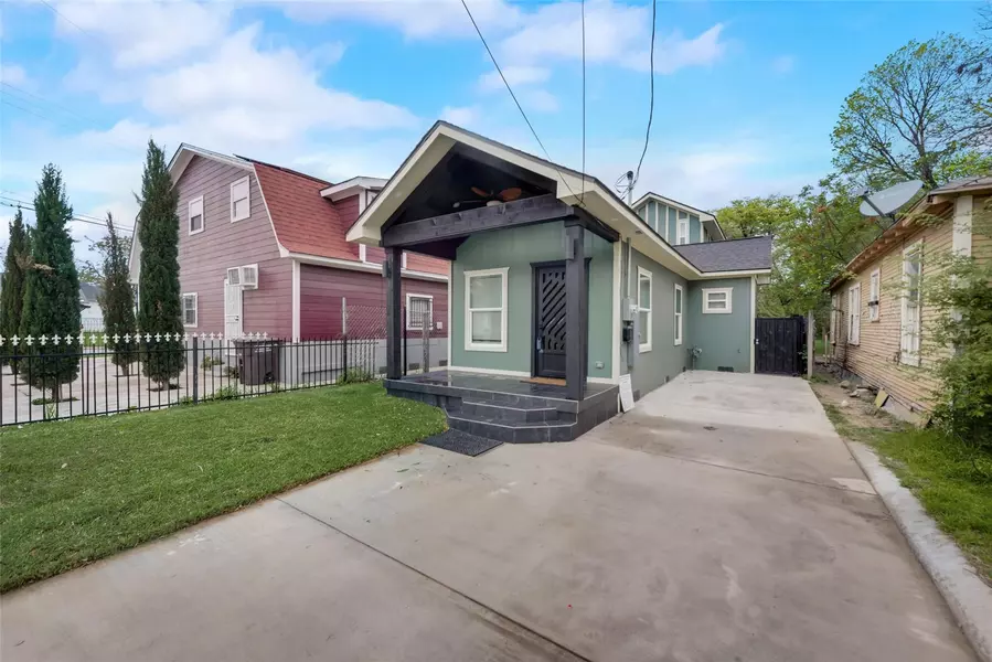 2605 Metropolitan Avenue, Dallas, TX 75215