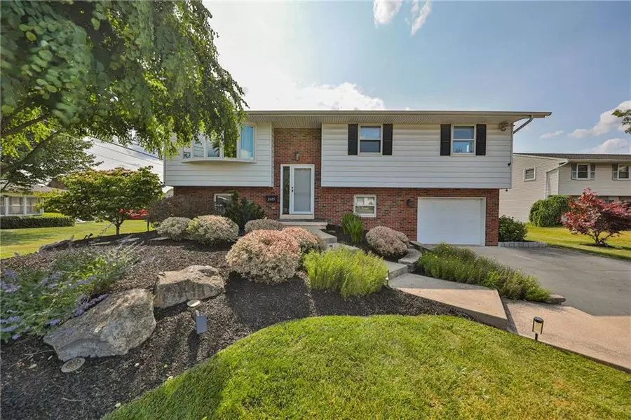 2605 Oakside Circle, Hanover Twp, PA 18017