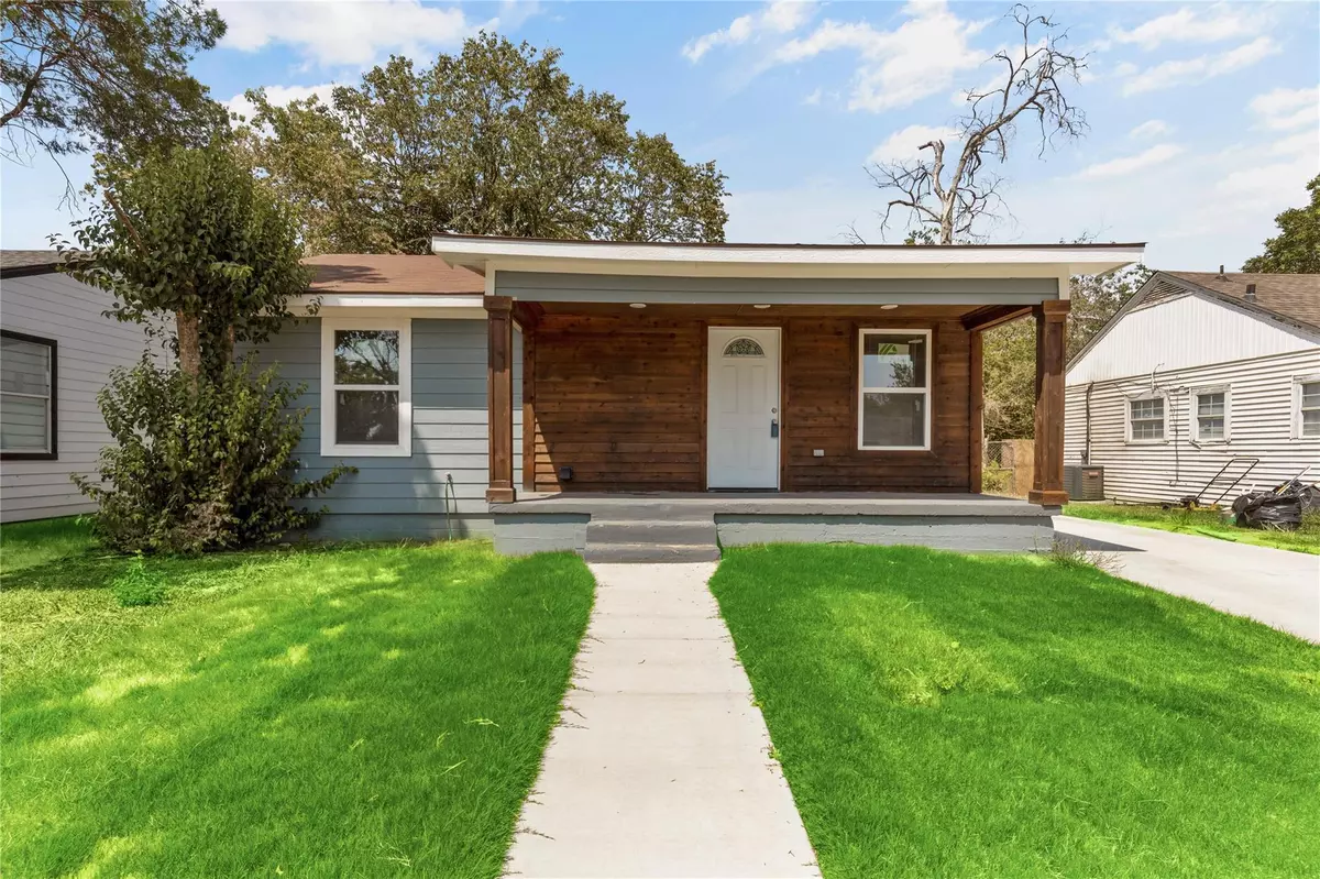 Fort Worth, TX 76110,3936 Ryan Avenue