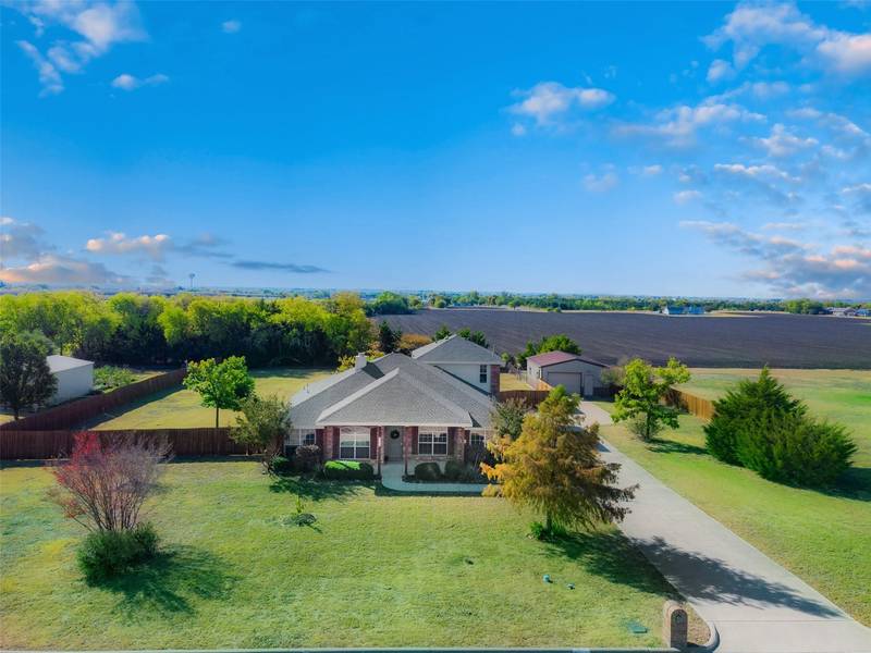 375 Meadow View Drive, Lavon, TX 75166