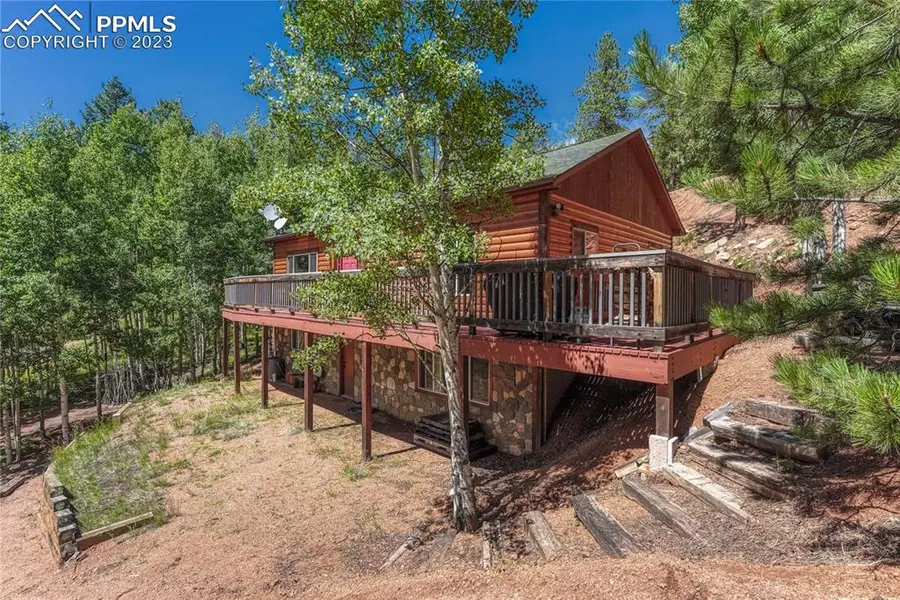 176 Pikes Peak DR, Divide, CO 80814