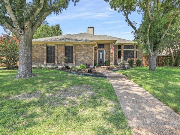 1107 Country Lane, Allen, TX 75002