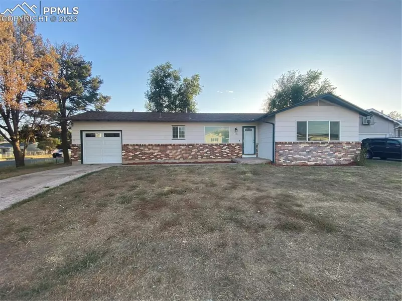 1460 Prado DR, Fountain, CO 80817