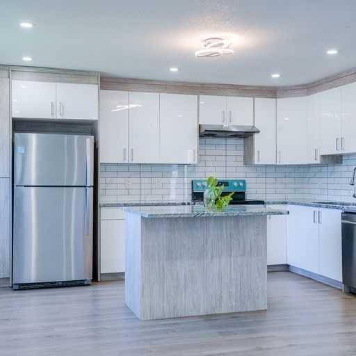 Calgary, AB T3J1K1,28 Falchurch CRES NE