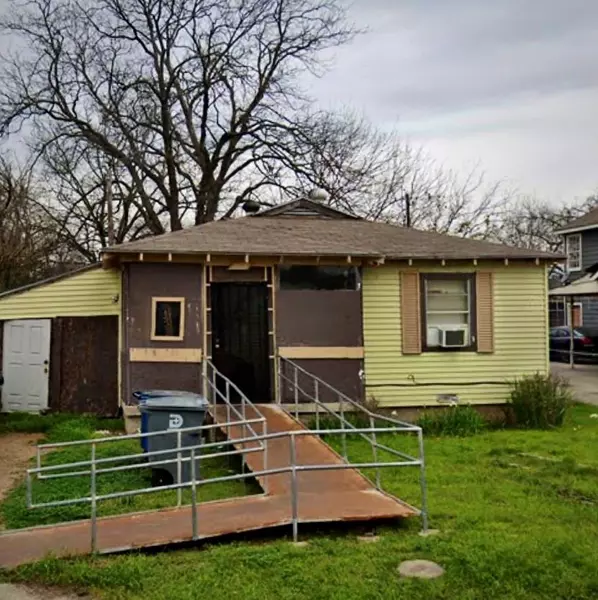 3051 Alaska Avenue, Dallas, TX 75216