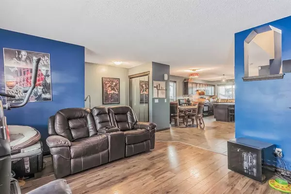 Airdrie, AB T4B 0H7,55 Luxstone PT SW