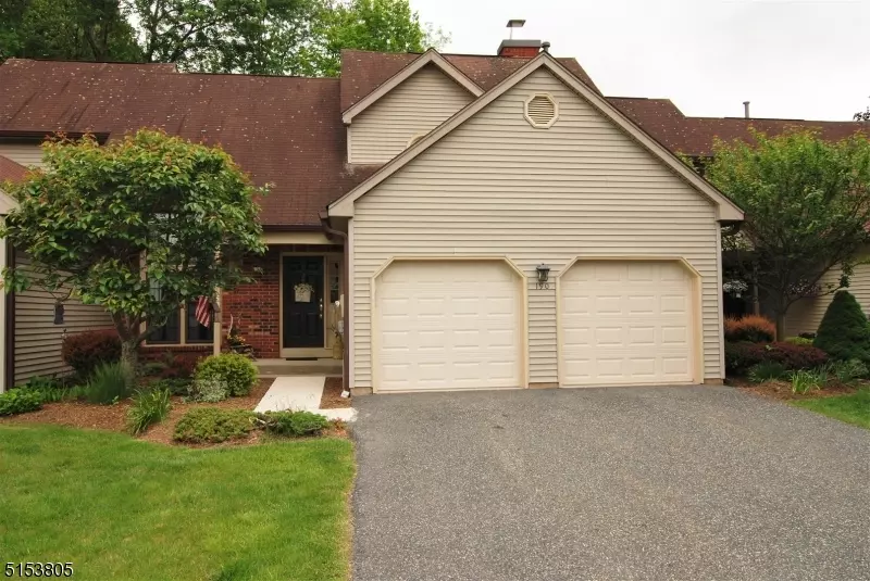 Allamuchy Twp., NJ 07840,190 Goldfinch Ct