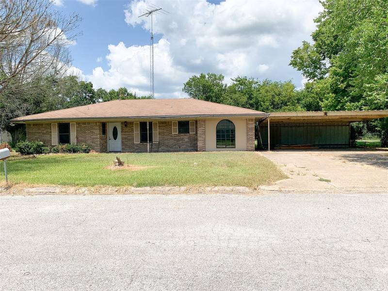 608 Donna Circle, Kerens, TX 75144