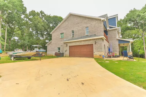 Kerens, TX 75144,164 Northshore Drive