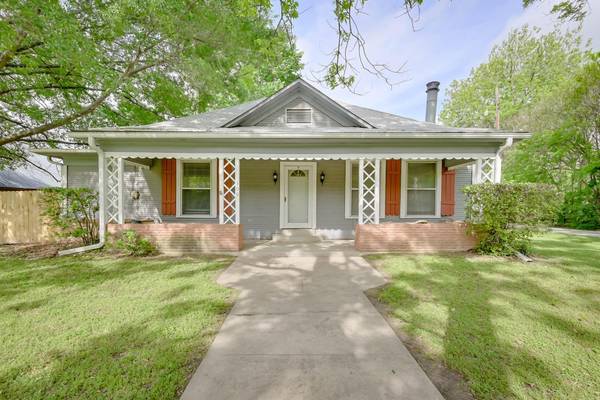 308 S Bonner Avenue, Kerens, TX 75144