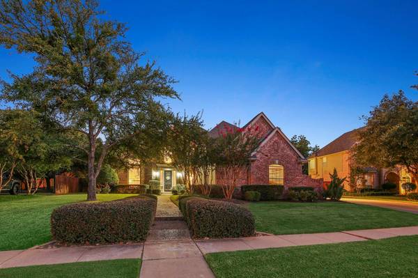 608 STRATFORD Drive, Southlake, TX 76092