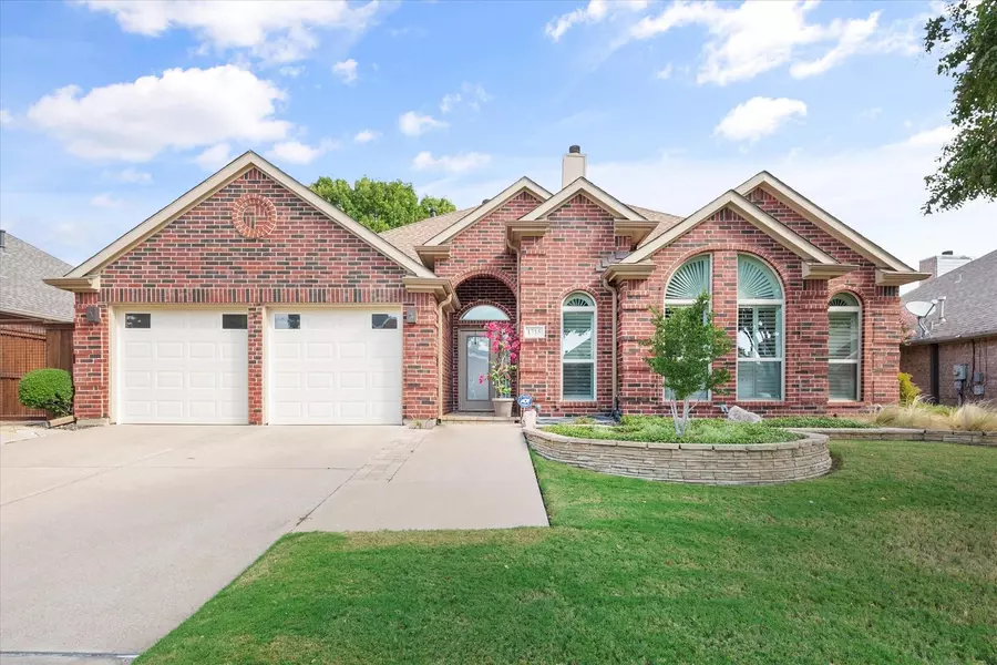 1715 Los Prados Trail, Arlington, TX 76006