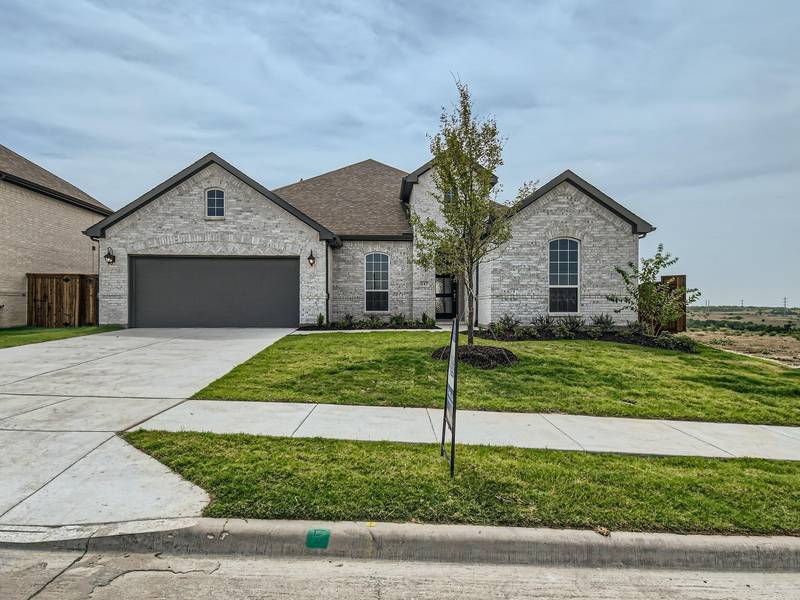 147 Sandie Drive, Rhome, TX 76078