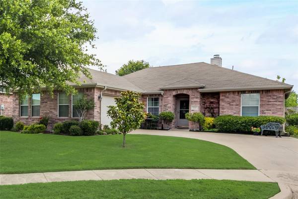 214 Patriot Parkway, Forney, TX 75126