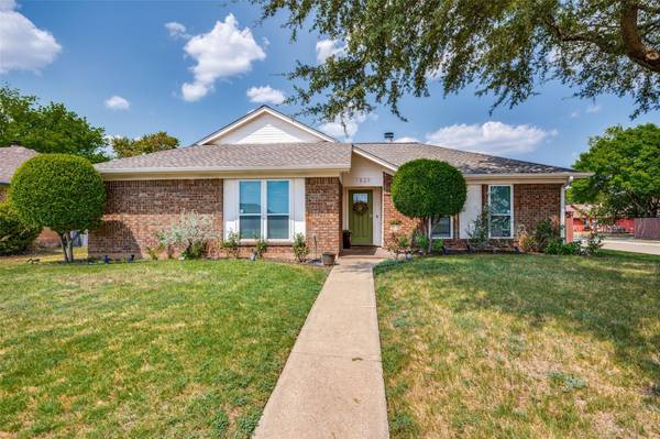 1529 Sunflower Drive, Allen, TX 75002