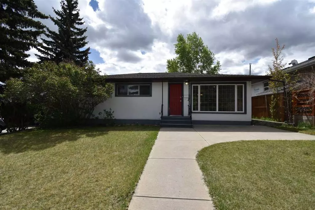 Calgary, AB T3E 0G4,3911 19 AVE SW