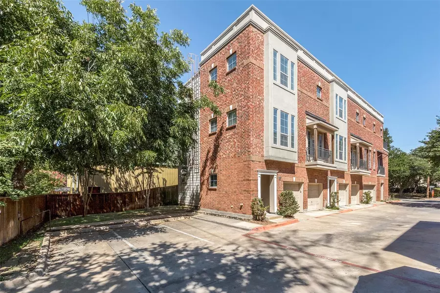 4419 Buena Vista Street #16, Dallas, TX 75205