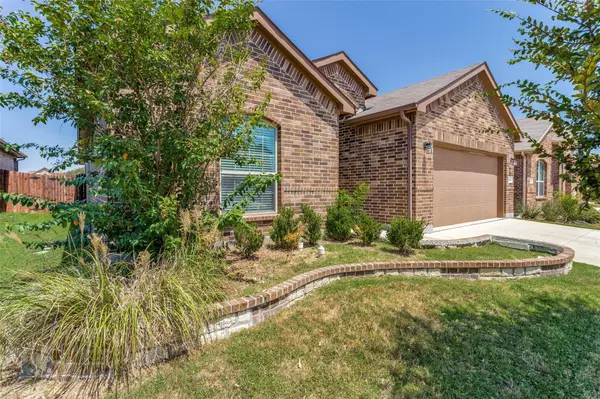 Fort Worth, TX 76179,5204 Sugarcane Lane