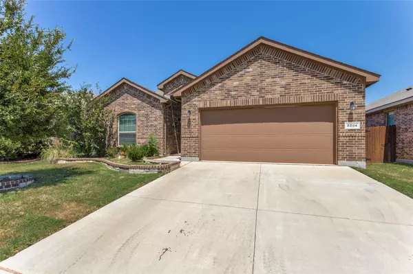 Fort Worth, TX 76179,5204 Sugarcane Lane