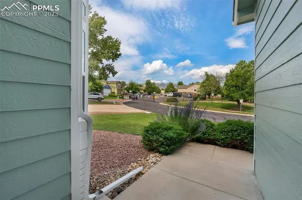 Colorado Springs, CO 80919,6285 Retreat PT