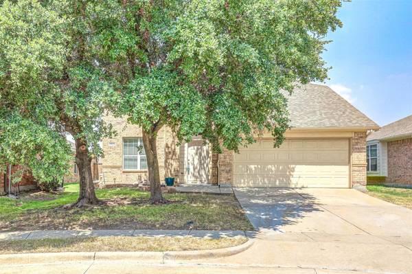 11624 Lauren Way, Fort Worth, TX 76244