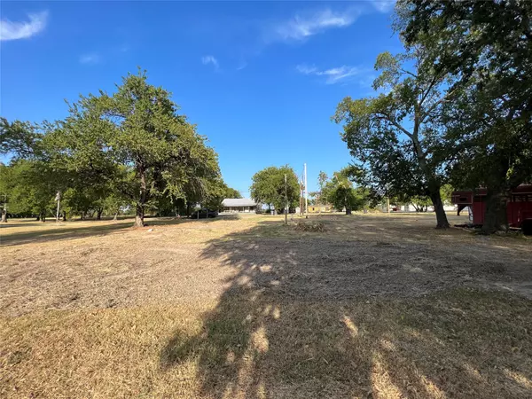 Point, TX 75472,281 2nd Street