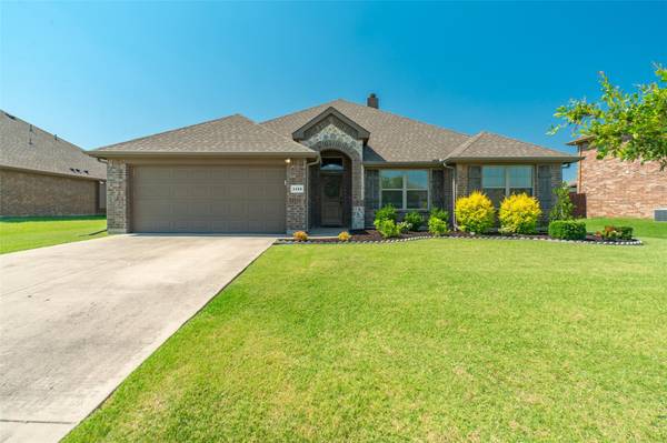 1113 Seminole Lane, Greenville, TX 75402